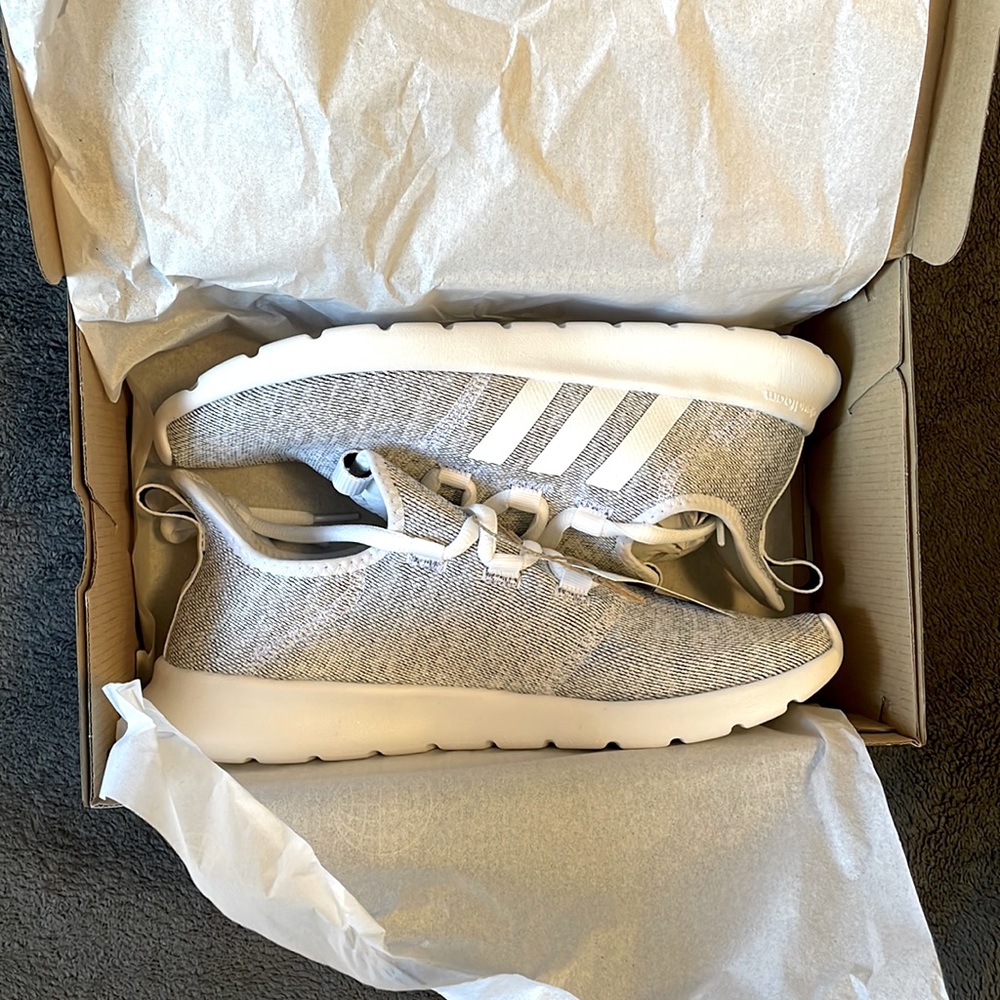 Brand new Adidas Cloudfoam training shoes